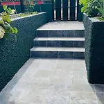 La Macadamia